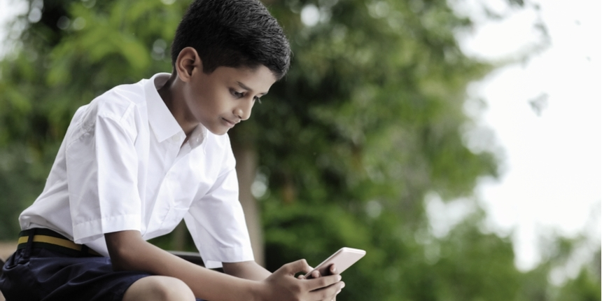 Students in rural India are using their smartphones